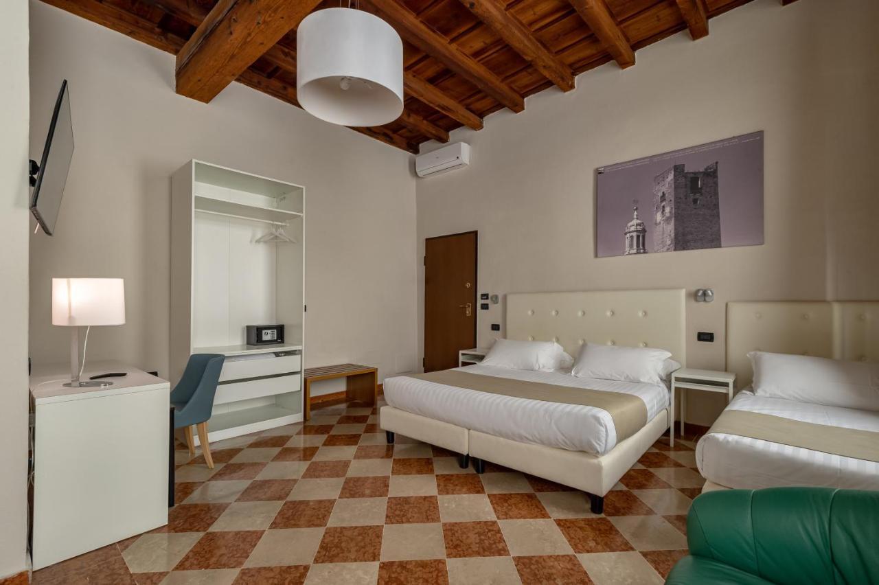 Residenza Accademia Guest house Mantova