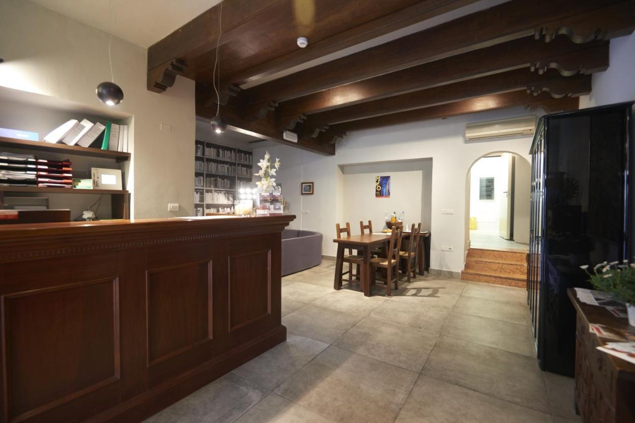 Residenza Accademia Guest house